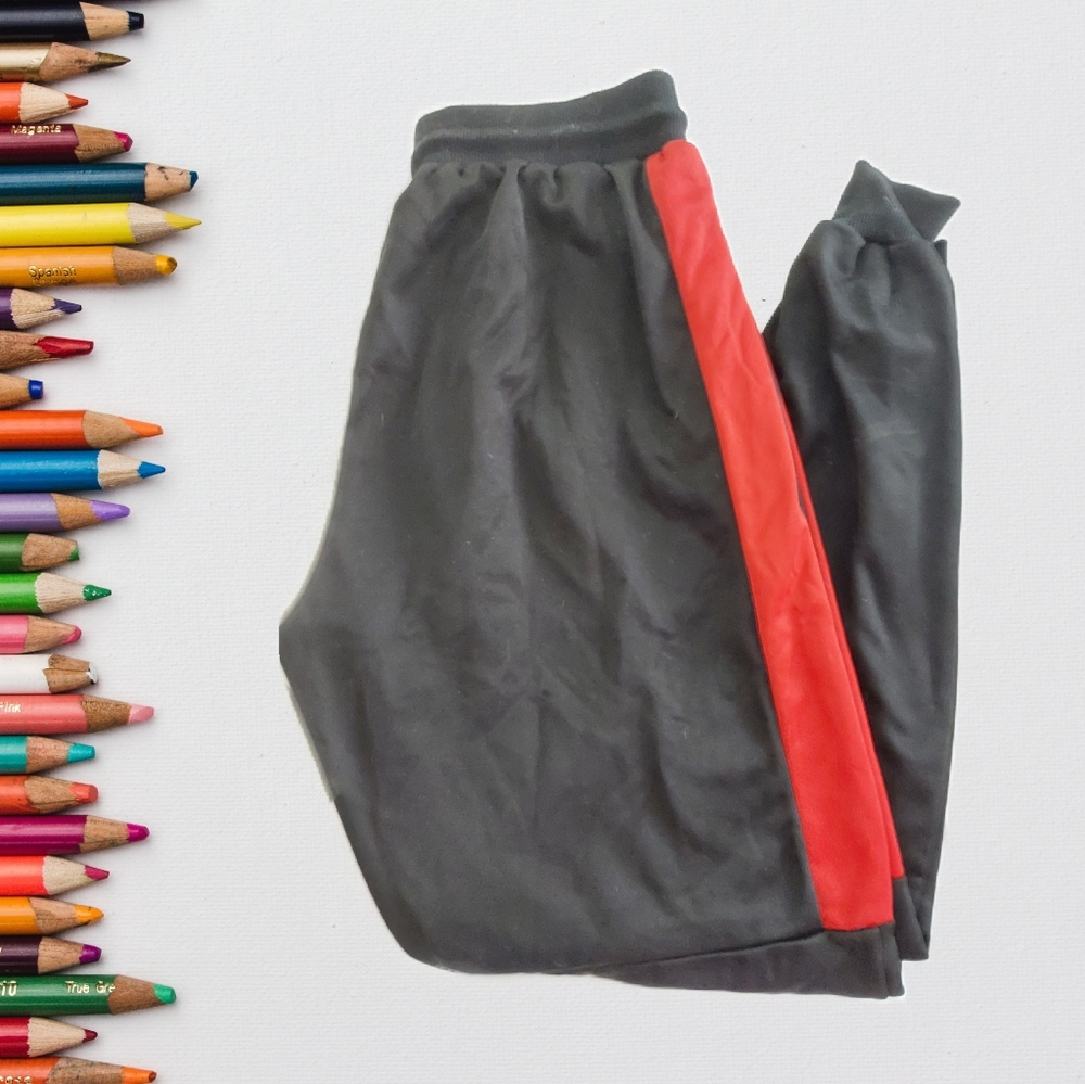 3/$25 Original Delux Sweatpants Youth Large Red & Black